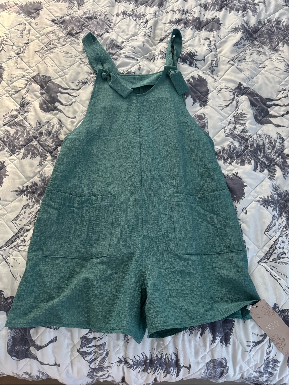 Green Tie-Shoulder Romper Short Jumpsuit